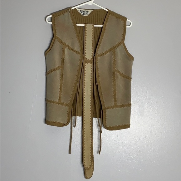 Vintage young East tan suede western boho patch quilted vest with belt sash smal - Picture 4 of 6